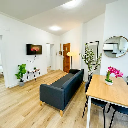 Del Pilar Comotucasa * Zaragoza