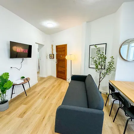 Del Pilar Comotucasa * Zaragoza